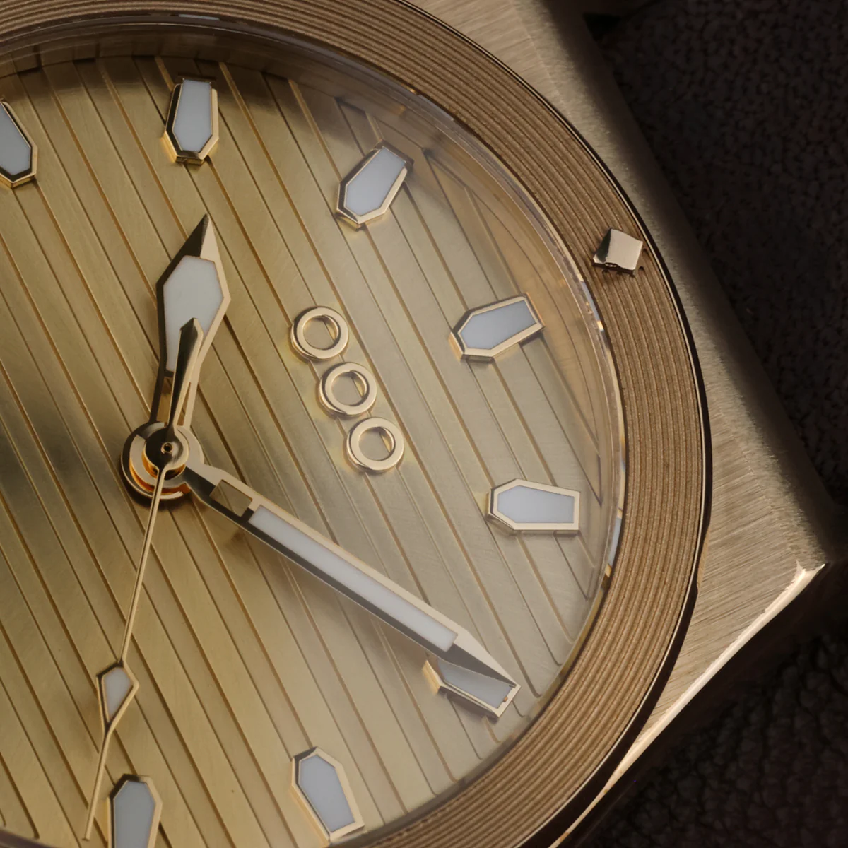 OOO FORMA SETTANTA | BRONZE - Image 4